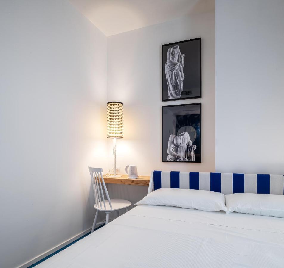 Near Ortigia Bed & Breakfast Syracuse Bagian luar foto